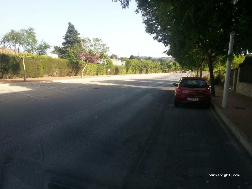 (03738) Jávea - 24-84 Calle la Haya — foto