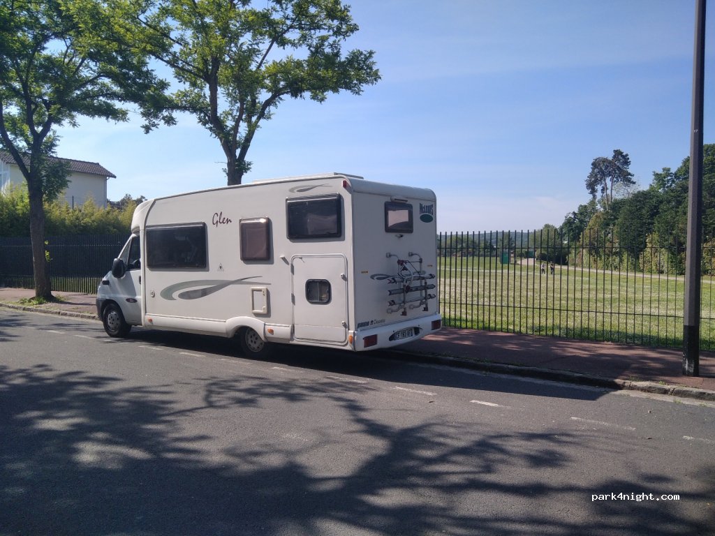 (92500) Rueil-Malmaison - 46 Avenue des Acacias — foto 2