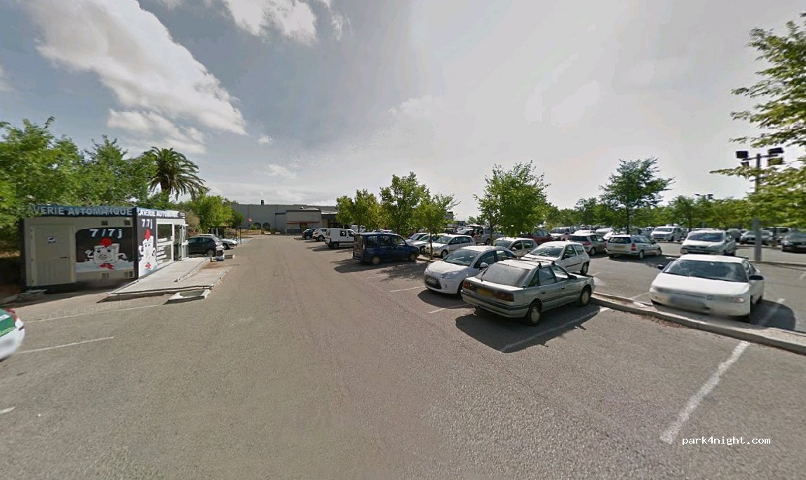 (83390) Cuers - 715 Le Haut Plan de Loube — foto