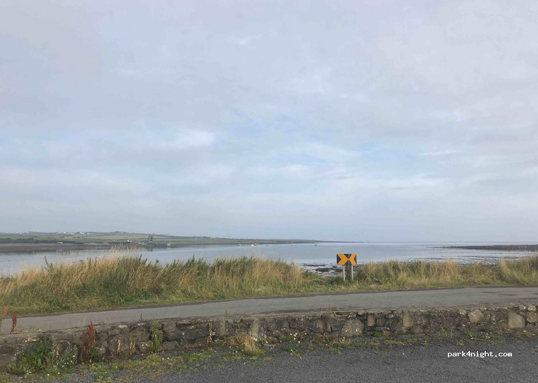 ()  - Unnamed Road — foto