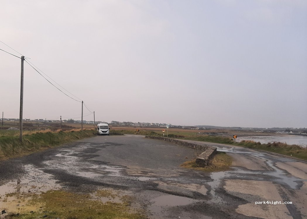 ()  - Unnamed Road — foto 2