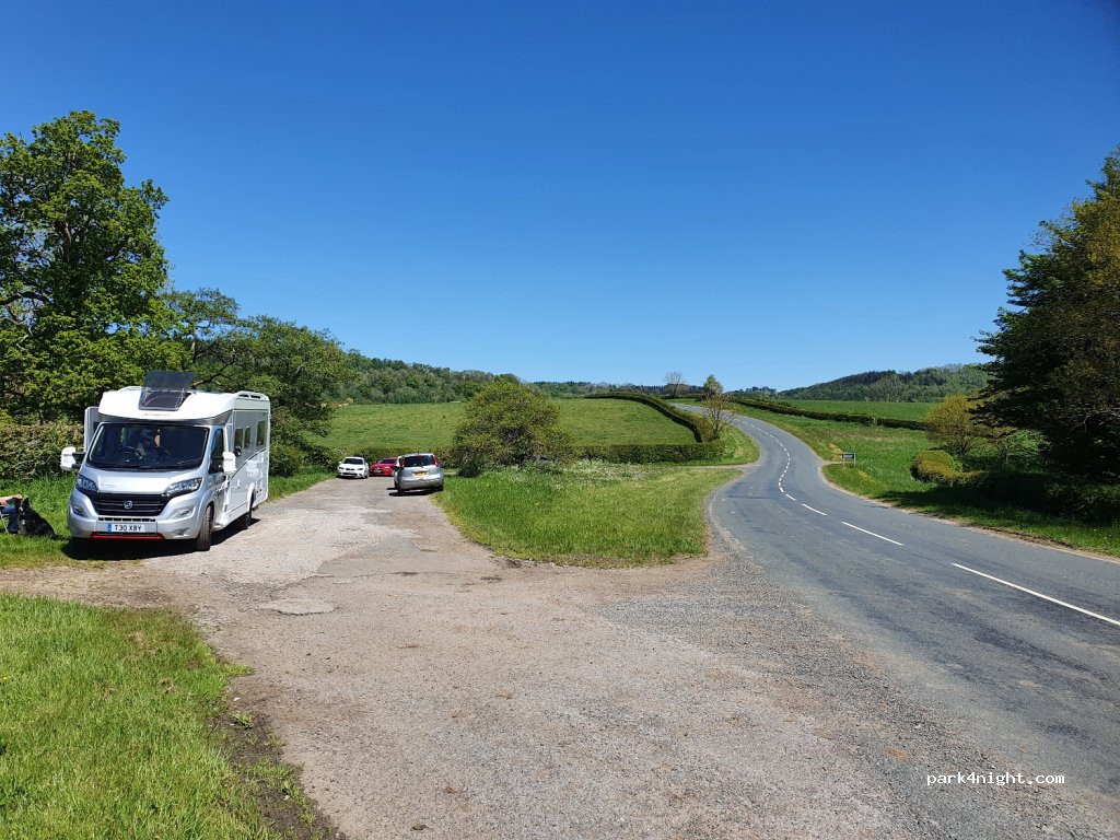 (YO61 4BD)  - Unnamed Road — foto