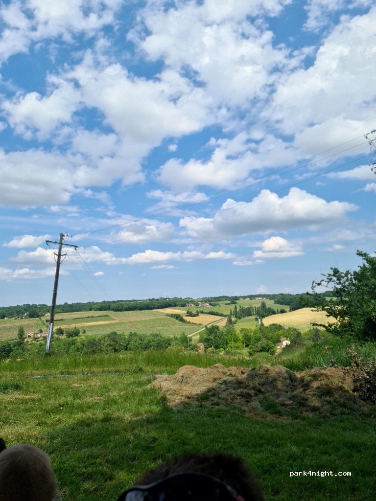 (32330) Lagraulet-du-Gers - Unnamed Road — foto
