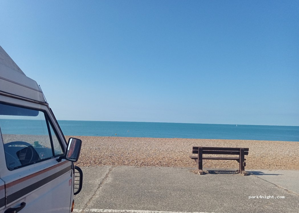 (BN25 2PL) Seaford - 1 Marine Parade — foto 2