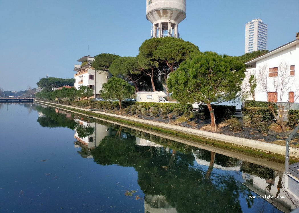 (47042) Cesenatico - 12 Viale Giuseppe Cesare Abba — foto 4