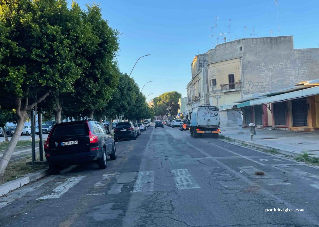 (73100) Lecce - 298 Via V. Carluccio — foto 3