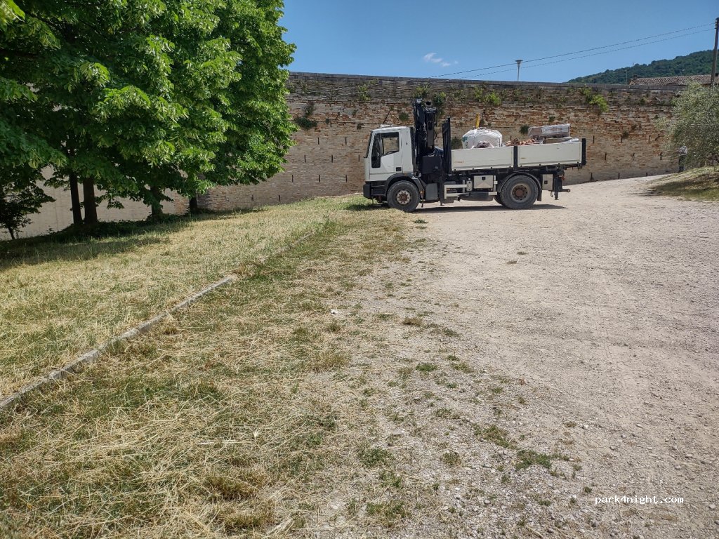 (61034) Fossombrone - 11 Strada Provinciale 5 — foto 3