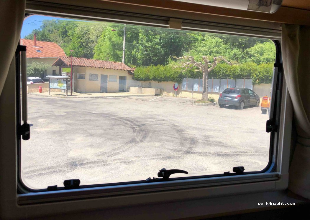 (38440) Villeneuve-de-Marc - 213 Le Village — foto