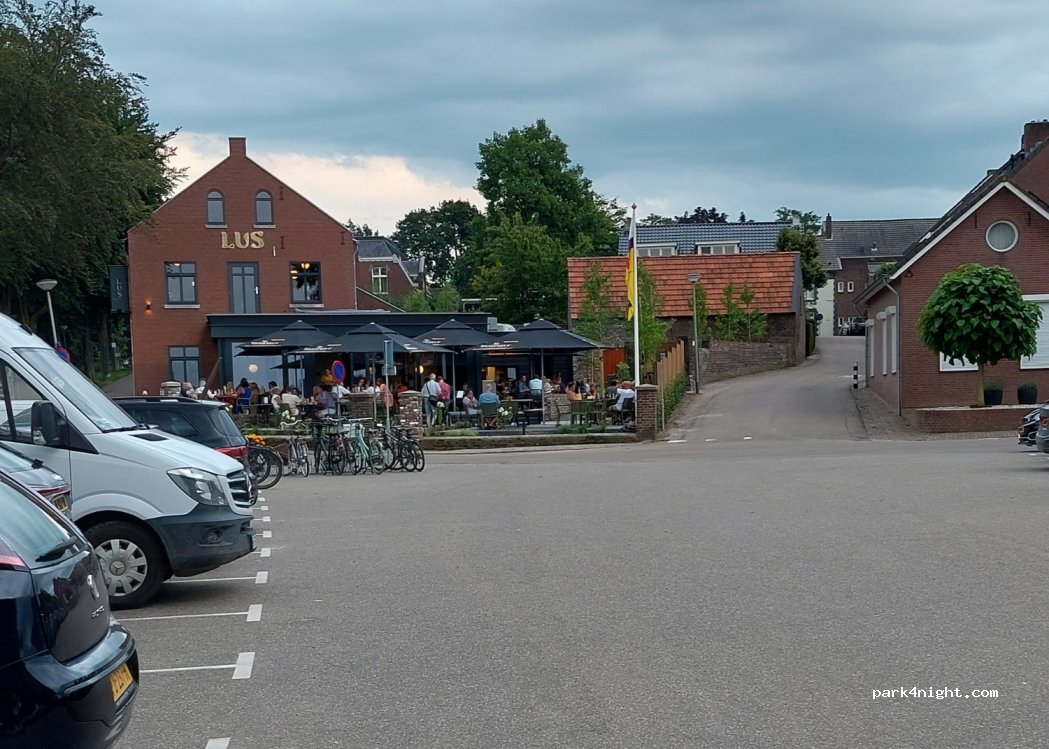 (6067 BD) Linne - 17 Bergstraat — foto 4