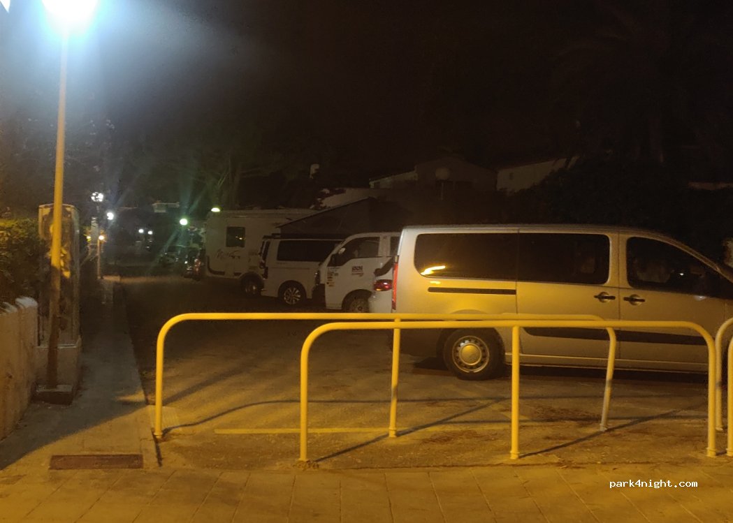(43850) Cambrils - 3 Carrer Celia Forester — foto 3