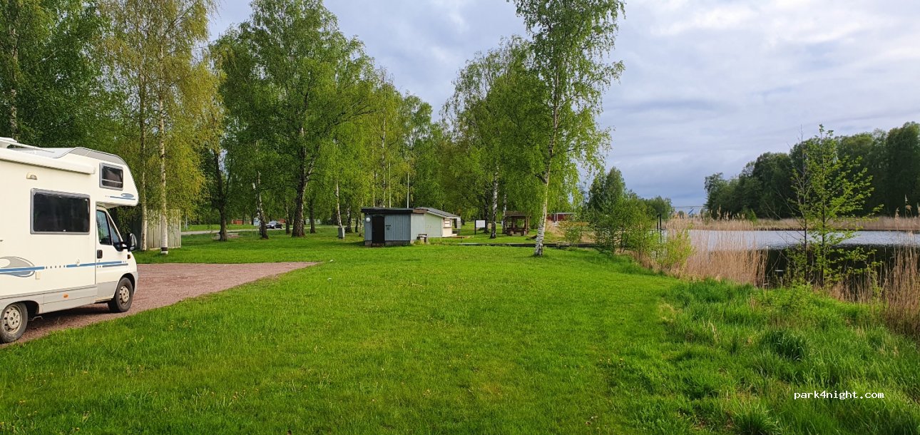 (663 30) Skoghall - 7 Badhusgatan — foto