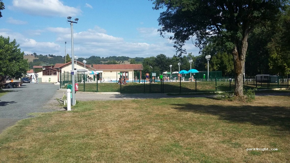 Camping Les Berges du Célé — foto 3