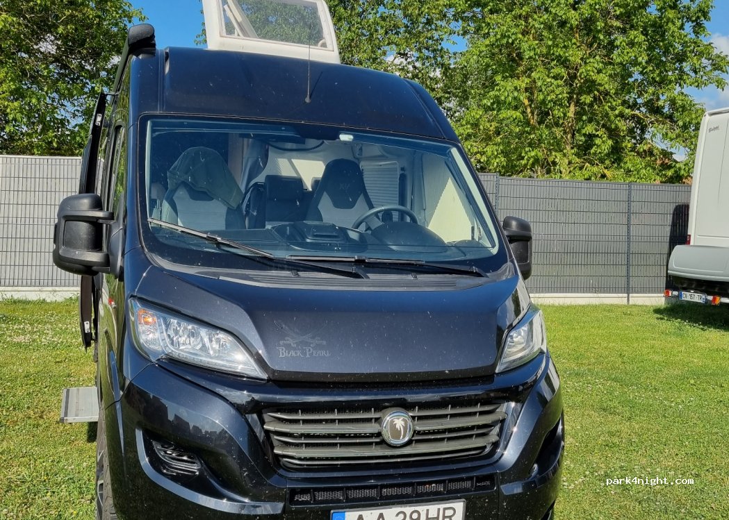 Aire Camping car Le verger — foto 2