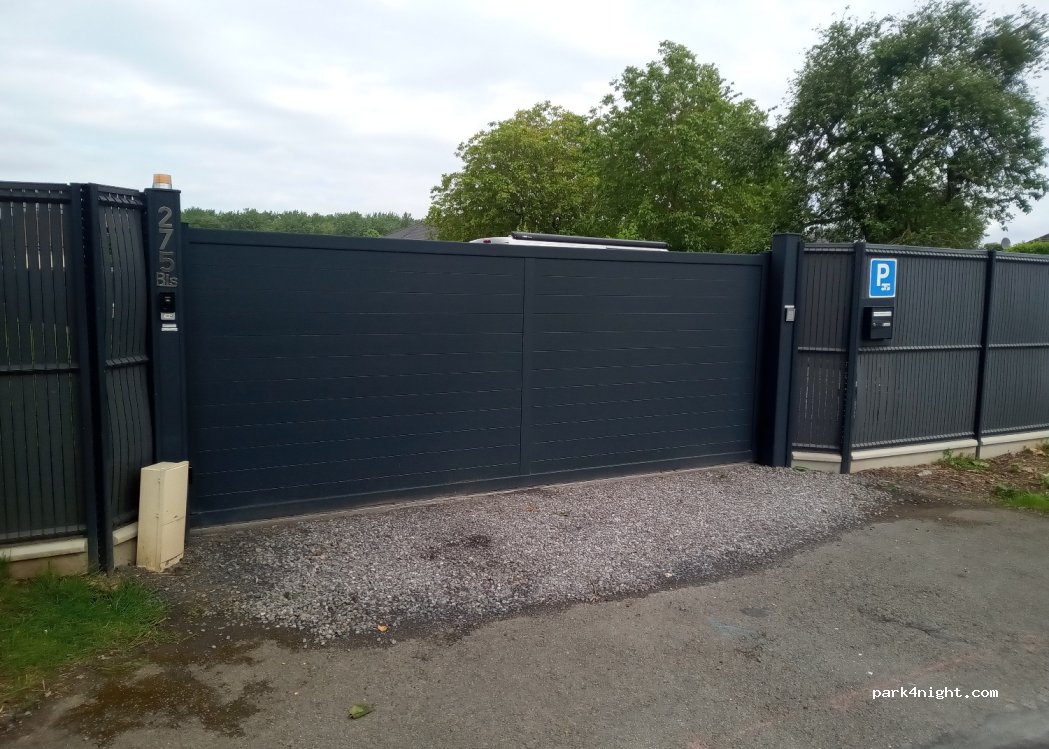 Aire Camping car Le verger — foto 4
