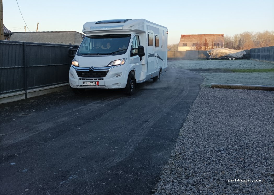 Aire Camping car Le verger — foto 5