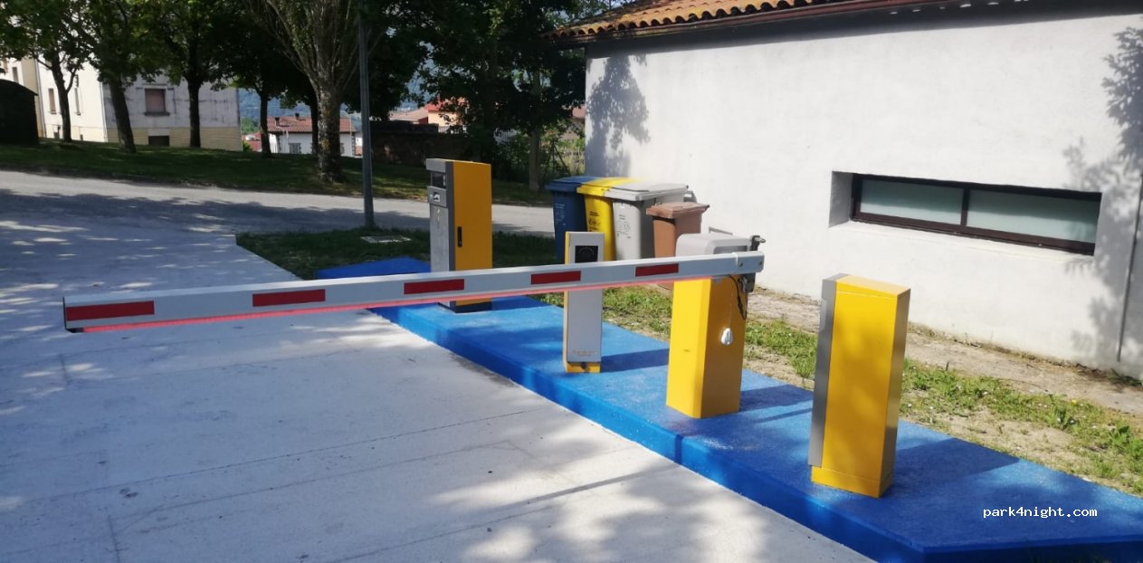 (31860) Irurzun - 5 Camino Cementerio — foto
