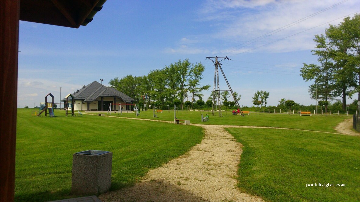 (55-040) Cieszyce - 29 Kasztanowa — foto 2
