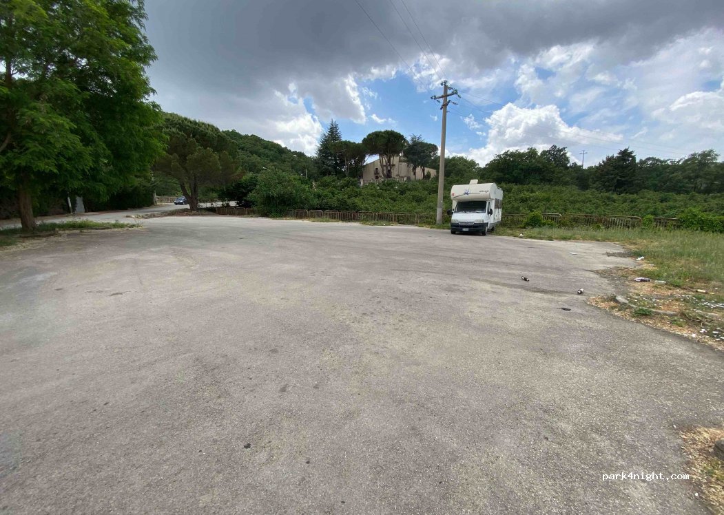 (96010) Buccheri - Via Cappuccini — foto