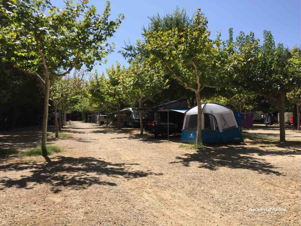 Camping Lake Caspe — foto