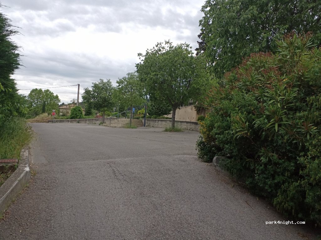 (04130) Volx - 7298 Rue de la Rose des Vents — foto 2
