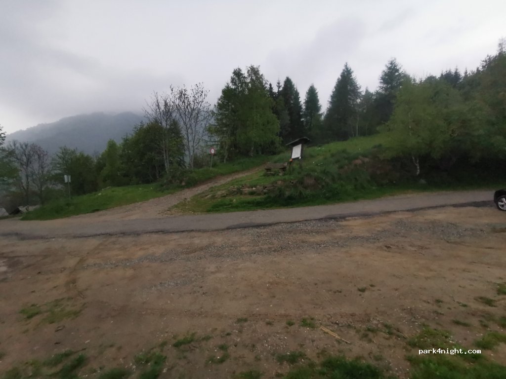 (12020) Sampeyre - Unnamed Road — foto 2