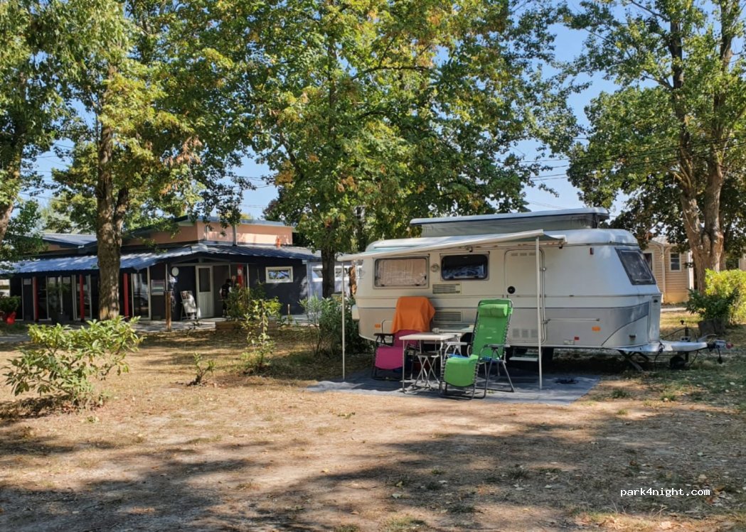Camping les Violettes — foto