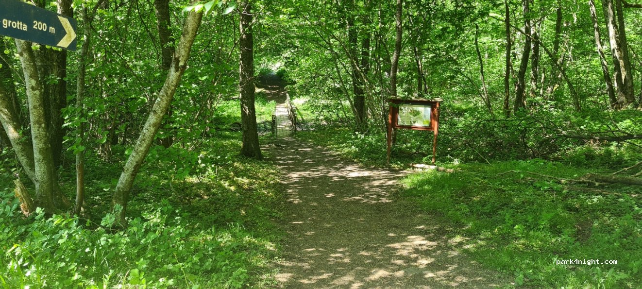 (533 95) Kallby - Unnamed Road — foto 2