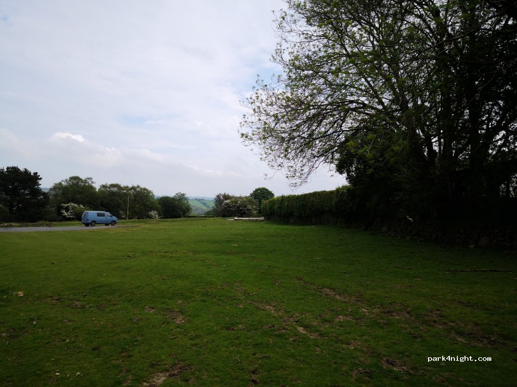 (EX20 2QE)  - Unnamed Road — foto