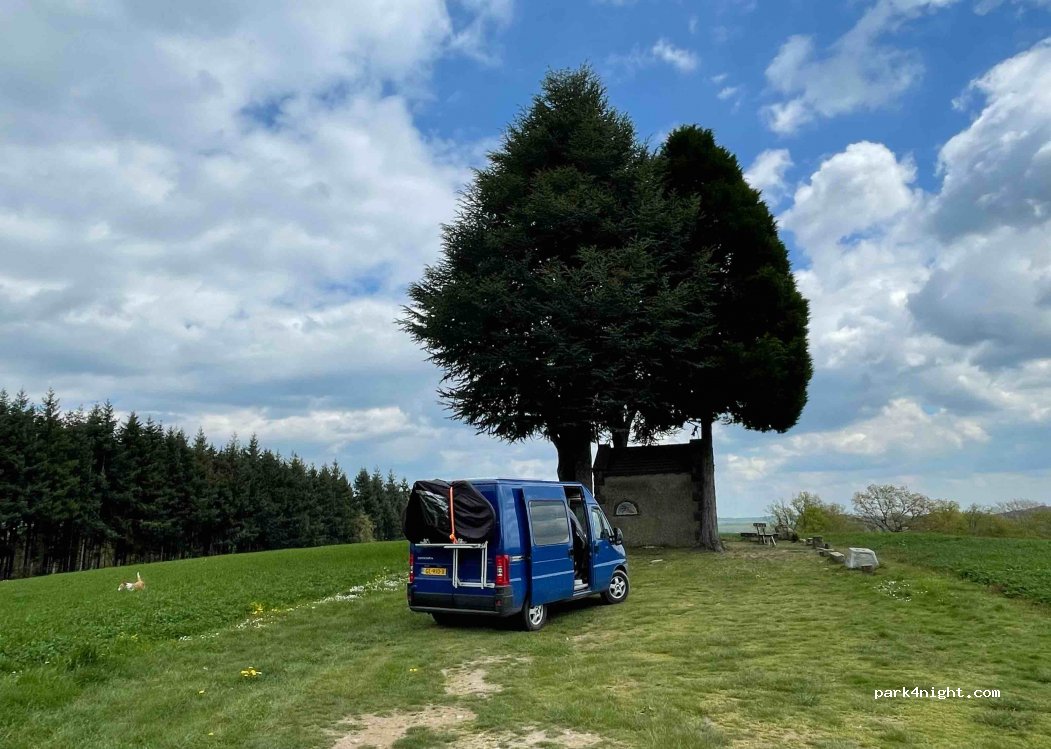 (63390) Gouttières - Les Terrades — foto