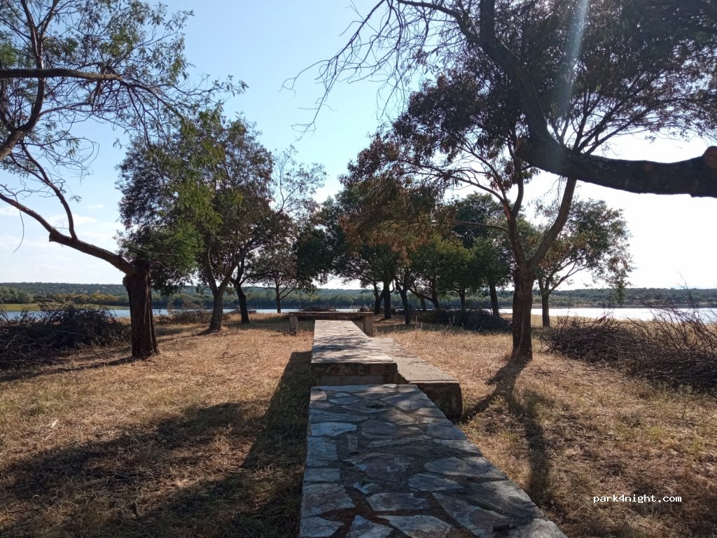 (10650) Ahigal - Unnamed Road — foto