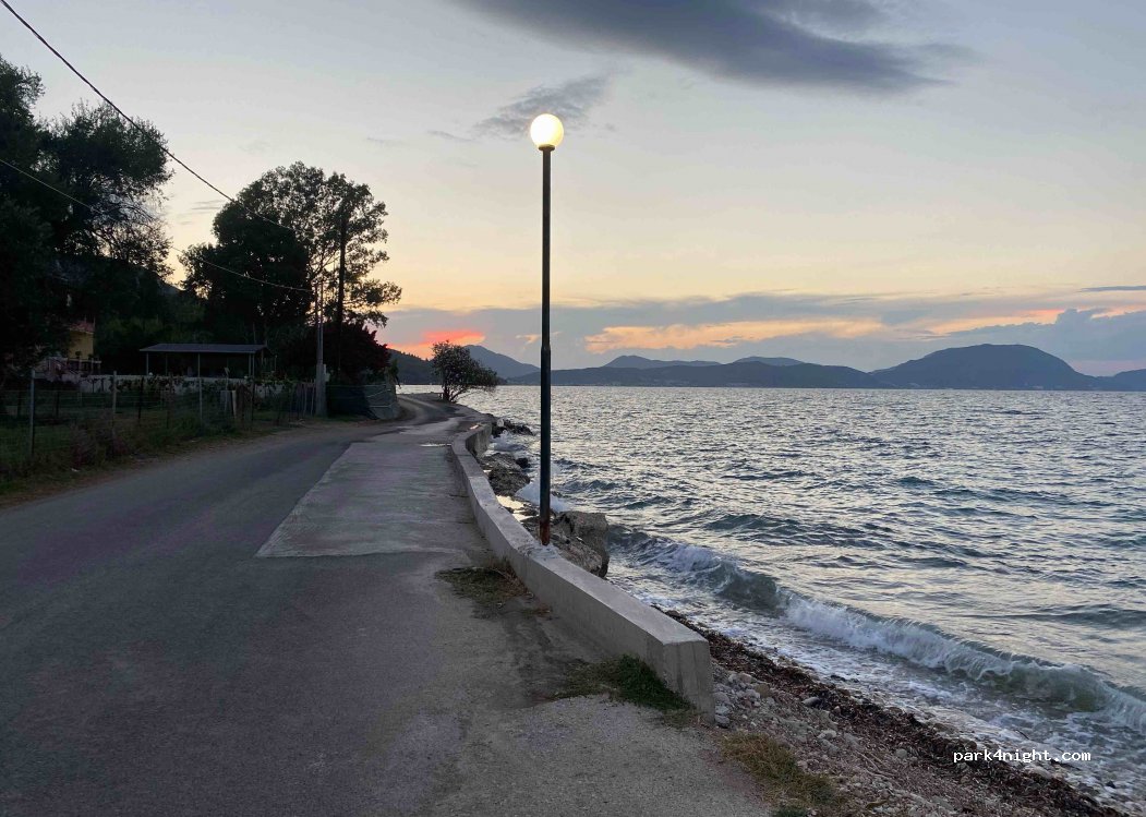 (490 80) Kouspades - Unnamed Road — foto 2