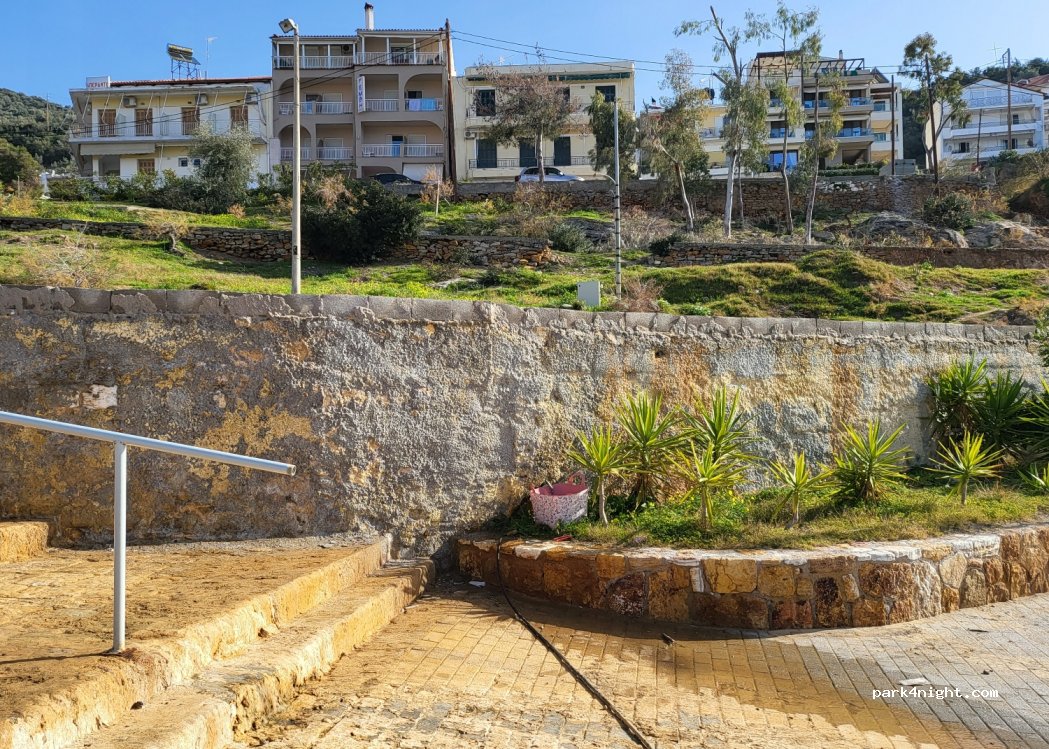 (343 00) Loutra Edipsou - 2 Frinis — foto 3