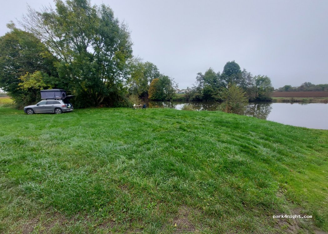 (72380) Montbizot - unnamed road — foto 5
