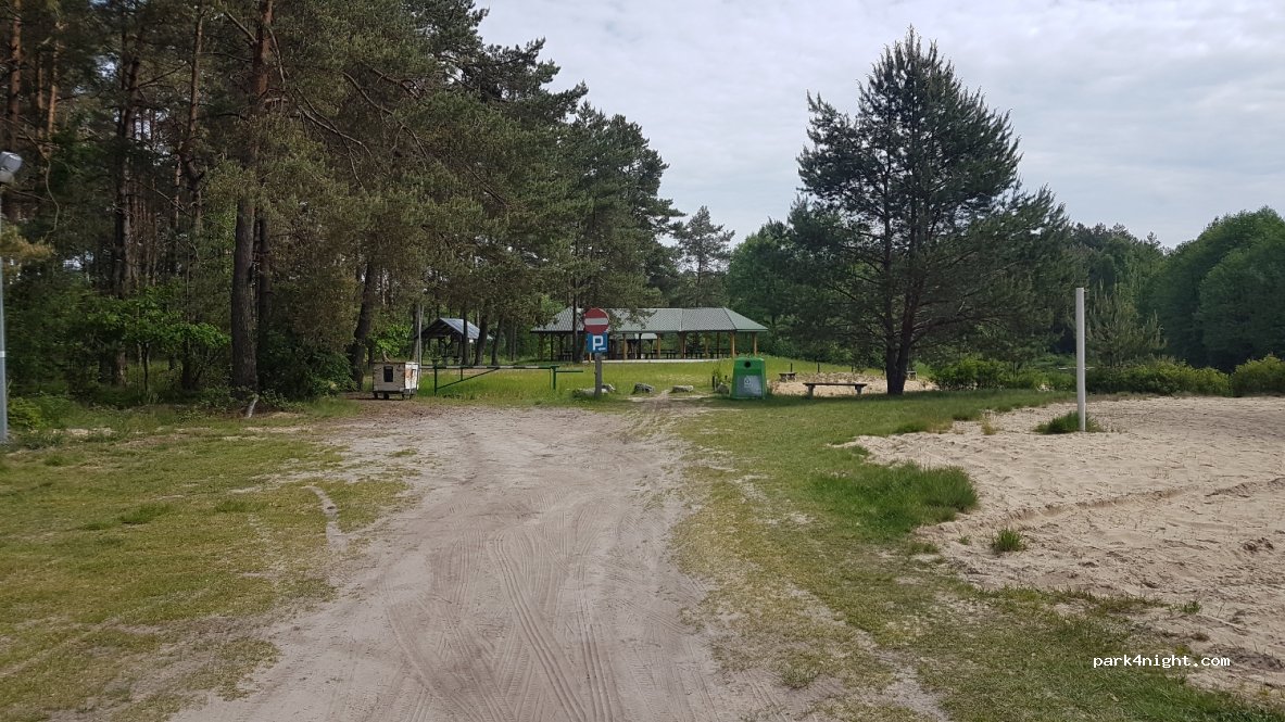 (37-610) Jędrzejówka - Unnamed Road — foto
