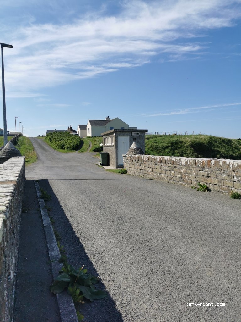 (KW17 2LX) Birsay - — foto