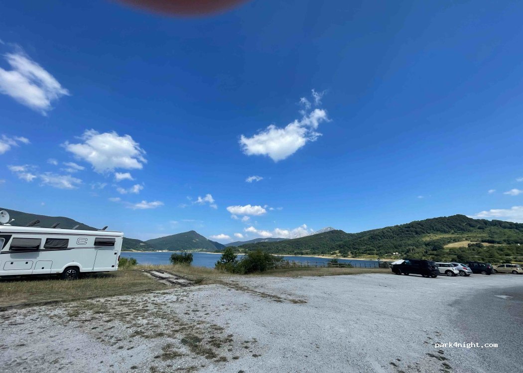 (67013) Campotosto - Strada Provinciale 2 — foto 4
