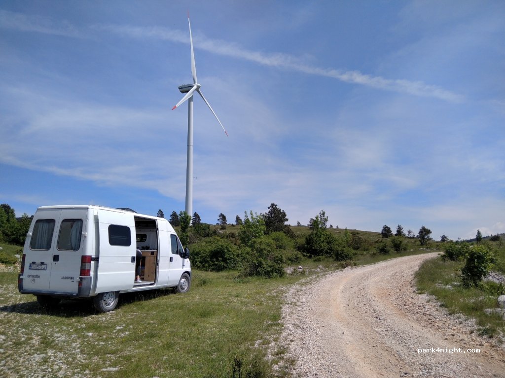 (53271) Vrataruša - Unnamed Road — foto