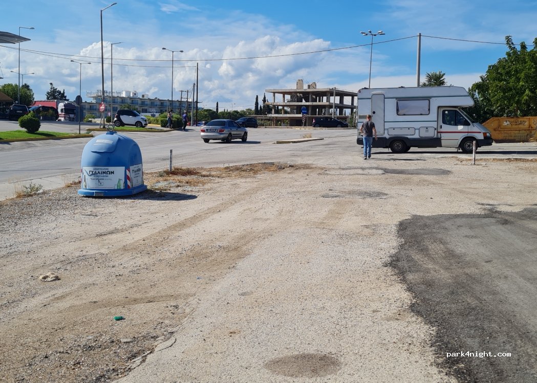 (201 00) Loutraki Agii - Palea Ethniki Odos Athinon Korinthou — foto 3