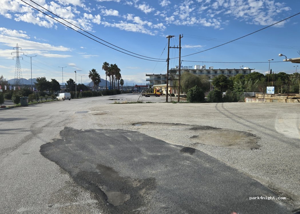 (201 00) Loutraki Agii - Palea Ethniki Odos Athinon Korinthou — foto 5