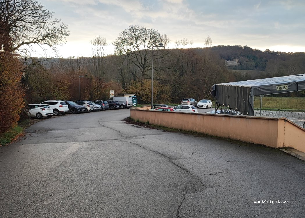 (38150) Vernioz - 70 Route des Alpes — foto