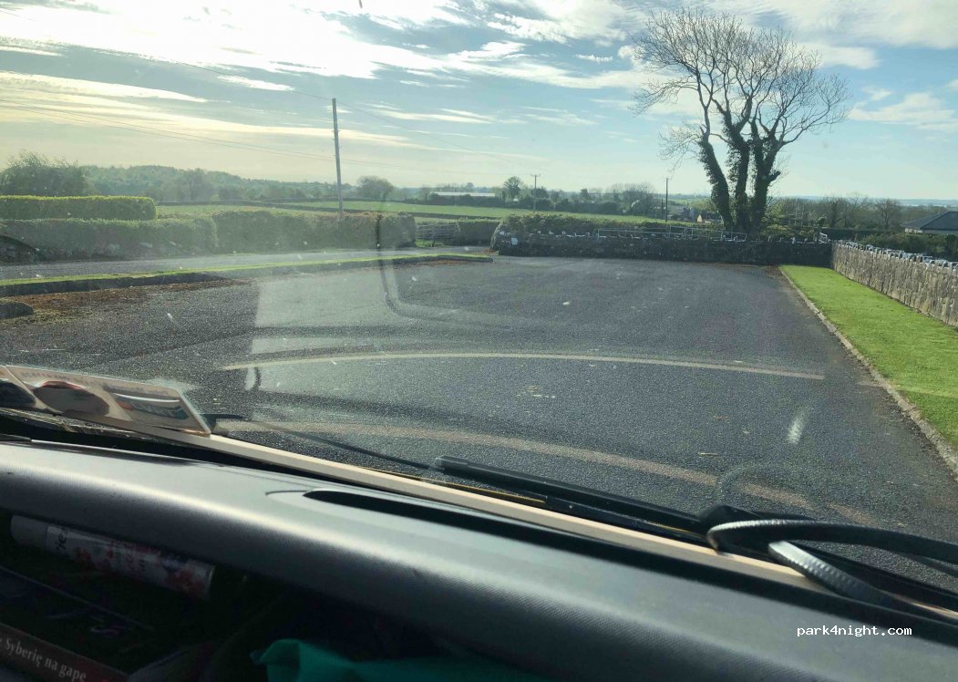 ()  - Unnamed Road — foto