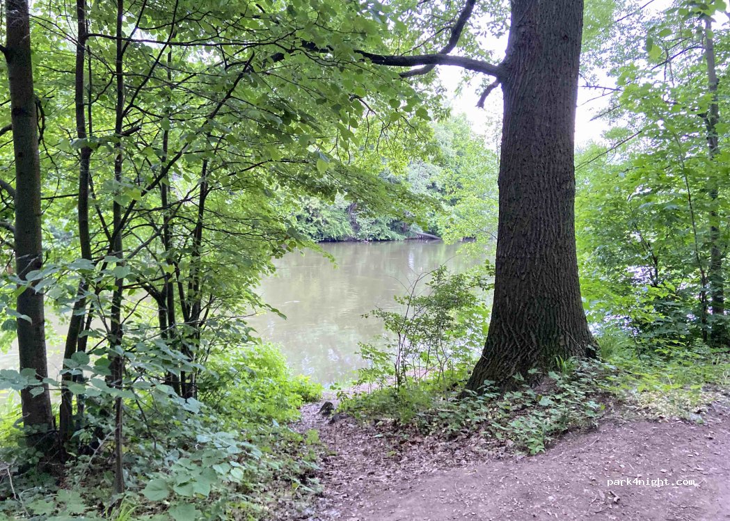 (411 17) Libochovice - Husova — foto 2