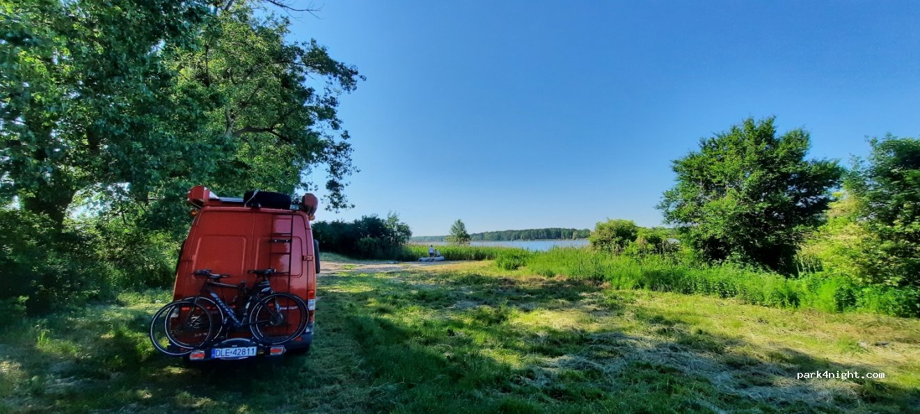 (62-035) Biernatki - 110 Główna — foto
