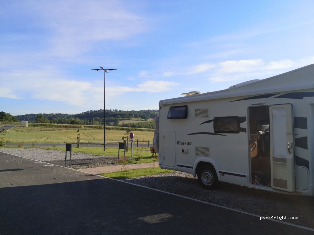 (32350) Ordan-Larroque - Chemin de Crête — foto