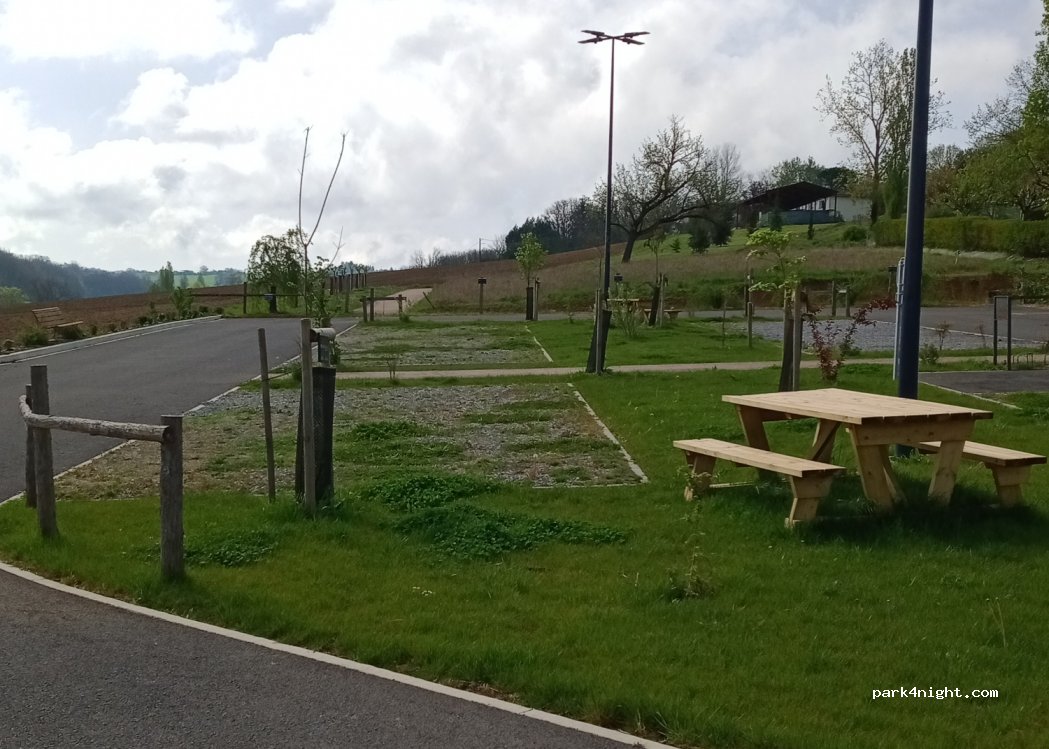(32350) Ordan-Larroque - Chemin de Crête — foto 3