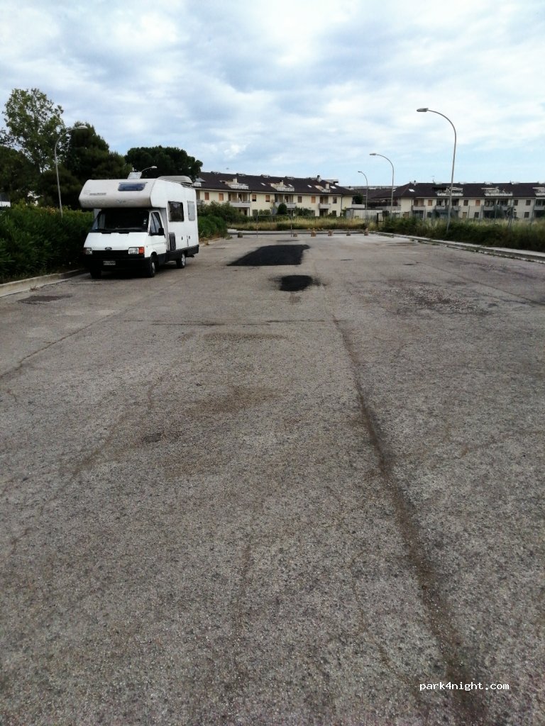 (63821) Porto Sant'Elpidio - 35 Via Ravenna — foto