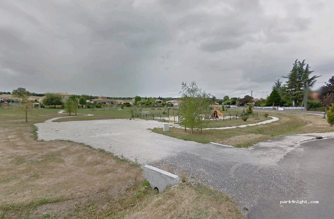 (16600) Touvre - 2 Rue des Cailloux — foto