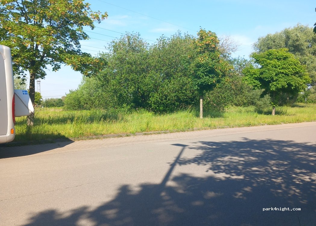 (18147) Rostock - 3 Sanddornweg — foto 4