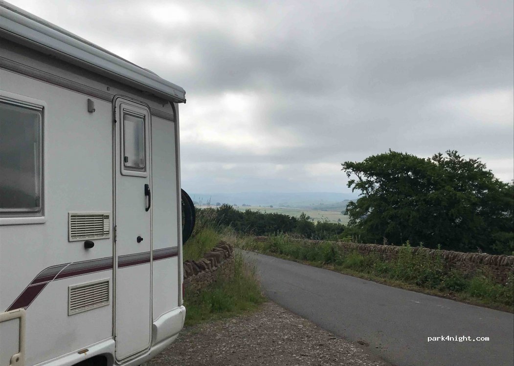 (SK17 8RQ)  - Unnamed Road — foto 2