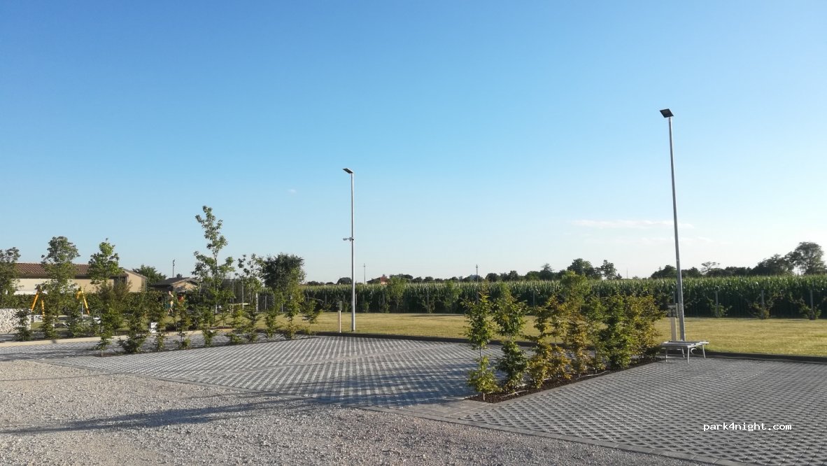 Magrine Camper and Caravan Parking Area — foto